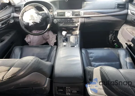 2017 Lexus Ls 460 z USA, uszkodzony, nr VIN JTHCL5EF7H5029023